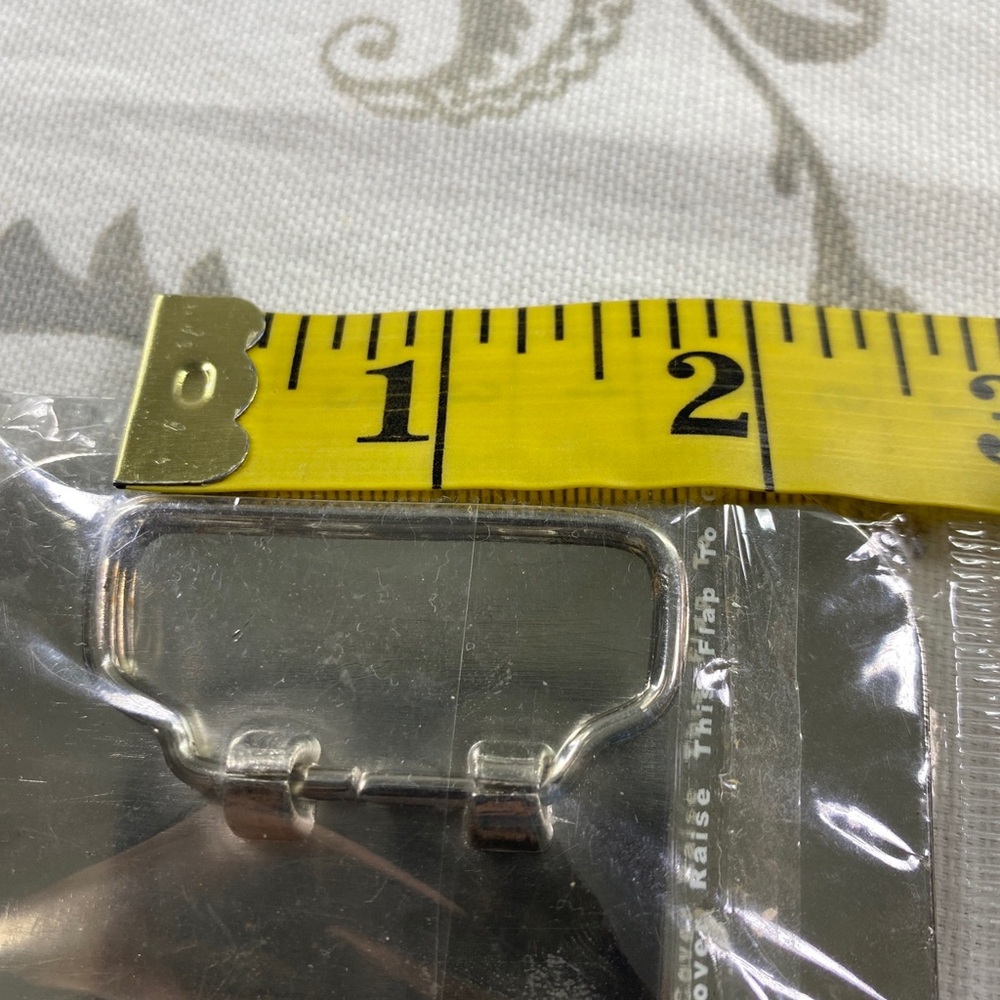 TX Lone Star Belt Buckle Western
Rodeo Silver Metal Men Women New - Picture 5 of 5